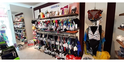 Händler - Utzenaich - Ganzjährig Bademoden und Badeschuhe  für Damen und Herren in großer Auswahl - WS BOUTIQUE