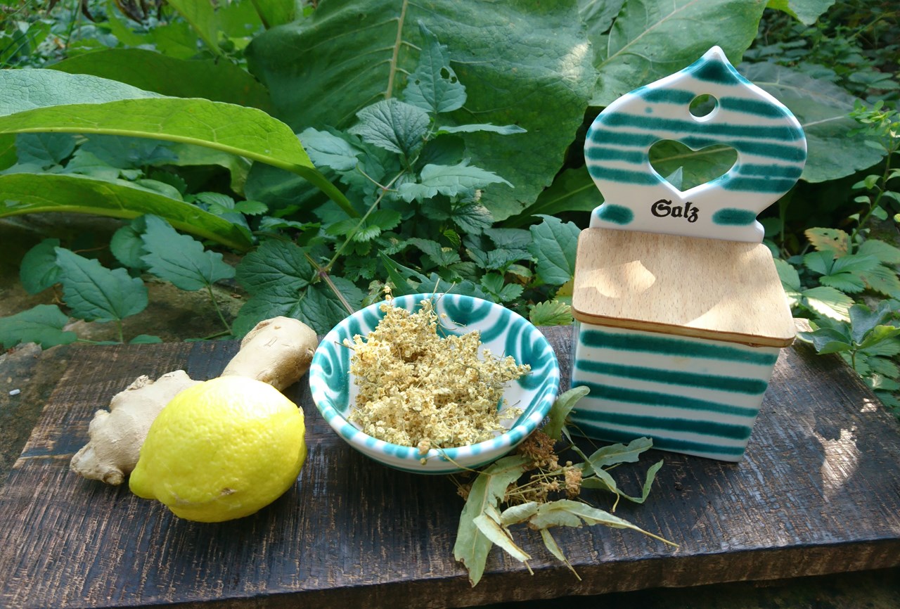 Uschis Naturwerkstatt Produkt-Beispiele Kräuter- und Gesundheitskurse