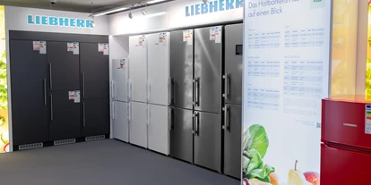 Händler - Wien-Stadt Wien - Kühlschränke, Kombinationen, Side by Sider und auch Weinkühler im Sortiment und in der Ausstellung. - Radio Krejcik KG