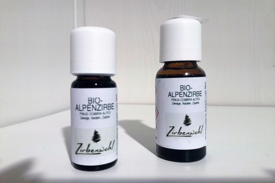 Unternehmen: Bio-Alpenzirbe / Zirbenöl in Bioqualität der Marke ZIRBENWOHL
 - Zirbenwohl - Ihrer Gesundheit zuliebe
