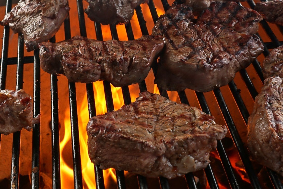 Dorfmetzgerei Helmut KARL Produkt-Beispiele Steaks aus Salzburg