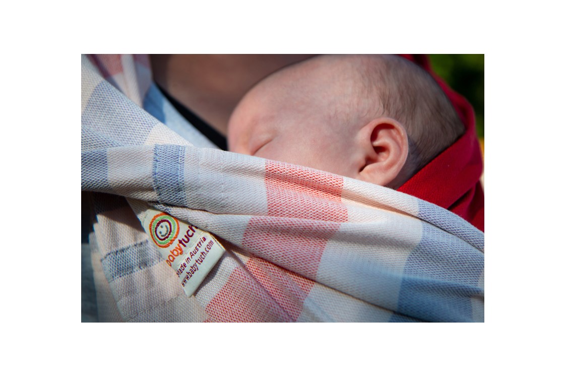 Unternehmen: Dein Baby sitzt sicher und fest bei dir - und du hast die Hände frei! - Babytuch - das Tragetuch ohne Knoten