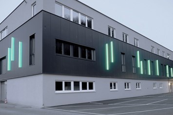 Unternehmen: PRODUKTION / Pamalux - Pamalux Leuchten GmbH 