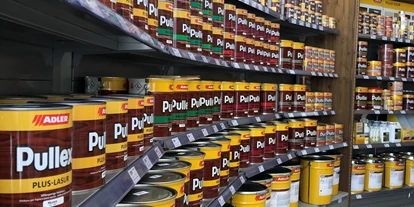 Händler - PLZ 5161 (Österreich) - Holzschutz von Adler steht für Qualität!💪🏽 Wir beraten Sie gerne bei der Auswahl des richtigen Materials und des richtigen Farbtons. Gerne mischen wir im Hause ihren Wunschton...egal ob lasierend oder deckend 😃🎨 - Farben und Malerei Vieselthaler