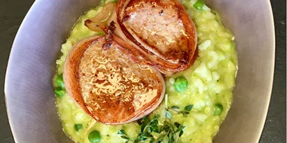 Händler - PLZ 5112 (Österreich) - Erbsenrisotto mit Schweinemedaillons - RisotTomas /Thomas Ensinger