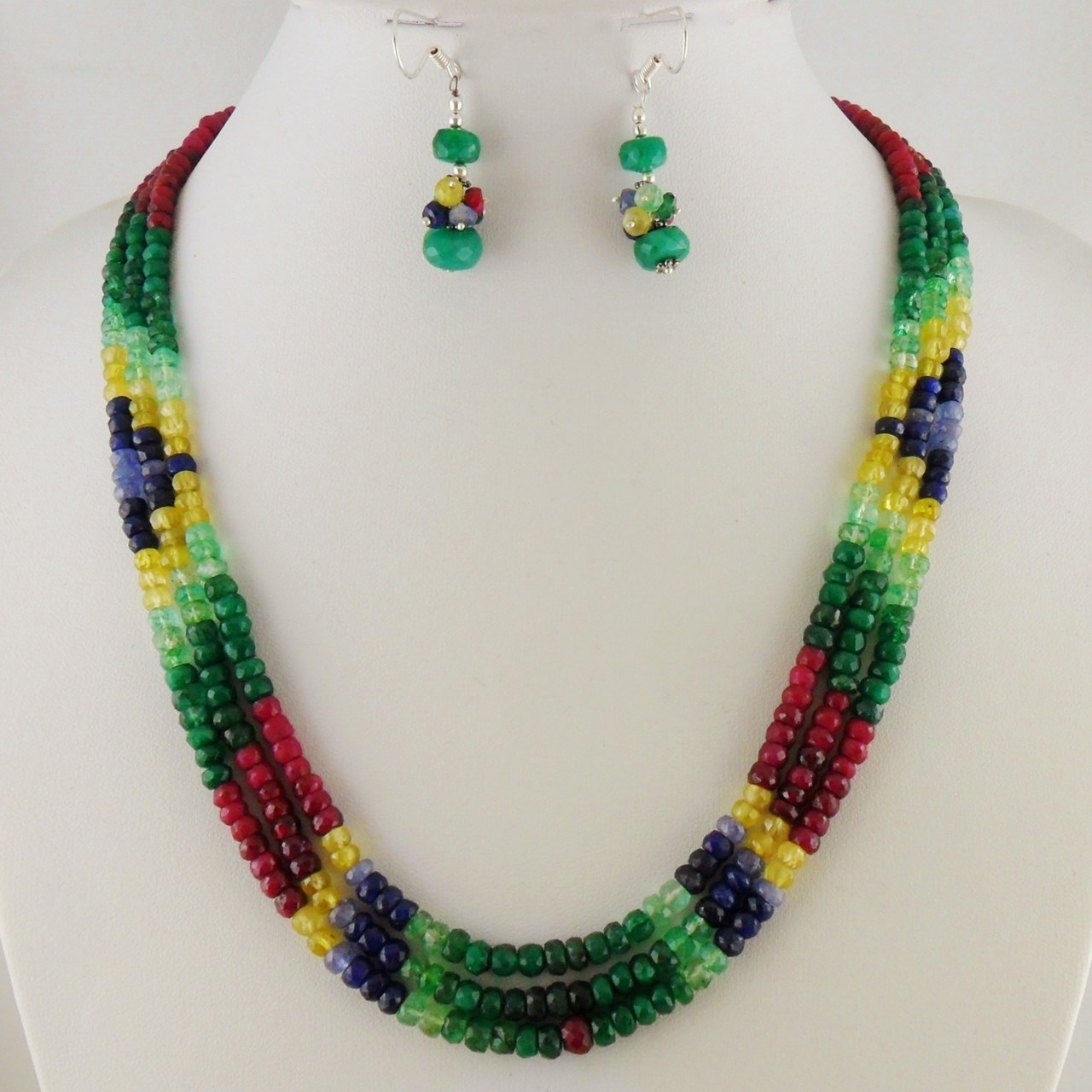 JOY Produkt-Beispiele Natur Rubin Smaragd Saphir Schmuckset