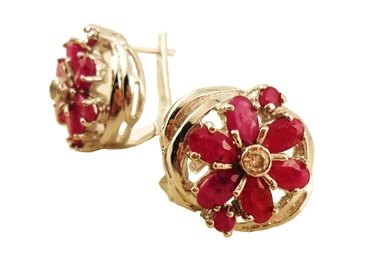 Unternehmen: Exquisite Rubin Blüten Ohrringe - JOY