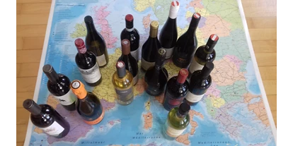 Händler - PLZ 5161 (Österreich) - Mit ser Zunge auf Resien gehen, Weine aus Östereich, Italien, Spanien und Frankreich. - Rebklaus - Wein und Spezialitäten