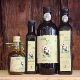 Unternehmen: Olivneöl aus Italien! - Helgas Genusswelt-Feinkost Italien-Österreich