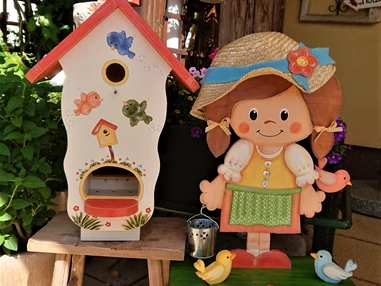 Unternehmen: Kommt ein Vogerl gefolgen - HolzHexe