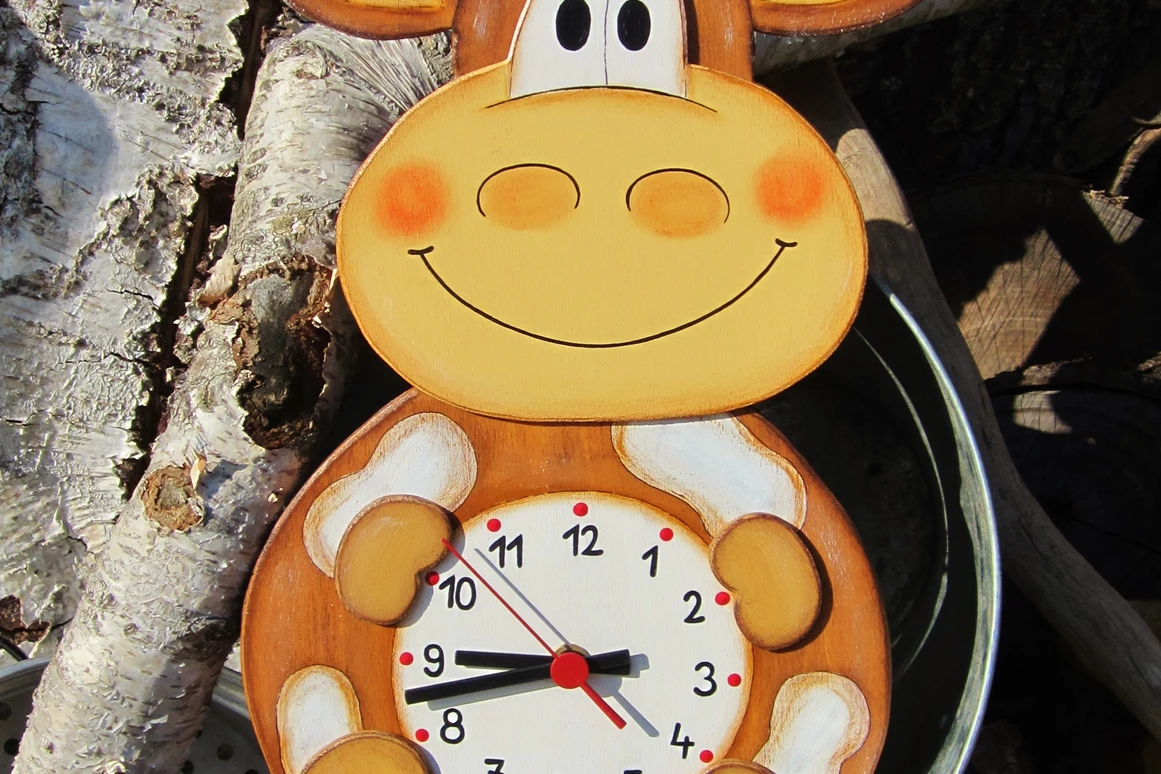 Unternehmen: KinderUhr * Mimmi Muuh * - HolzHexe