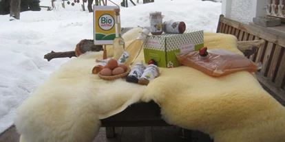 Händler - Salzburg-Stadt (Salzburg) - Ab Hof gibt es eine Vielzahl von selbstgemachten Bio-Produkten. - Stranzenhof