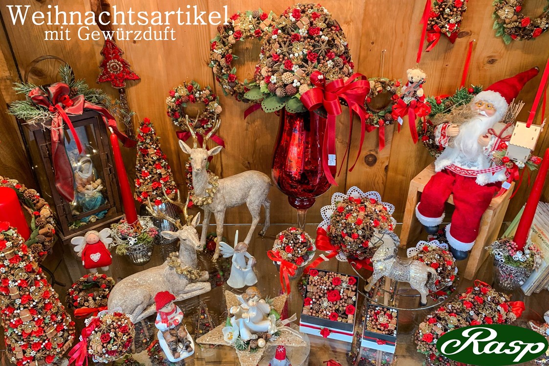 Unternehmen: Weihnachtsschmuck mit Gewürzduft - Rasp Salzburg - Gewürzgebinde Hochzeitsanstecker Kunstblumen
