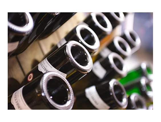 Unternehmen: weinkistl georg fürstauer