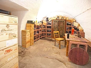 Unternehmen: weinkistl georg fürstauer