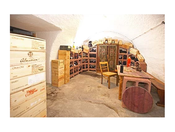 Unternehmen: weinkistl georg fürstauer