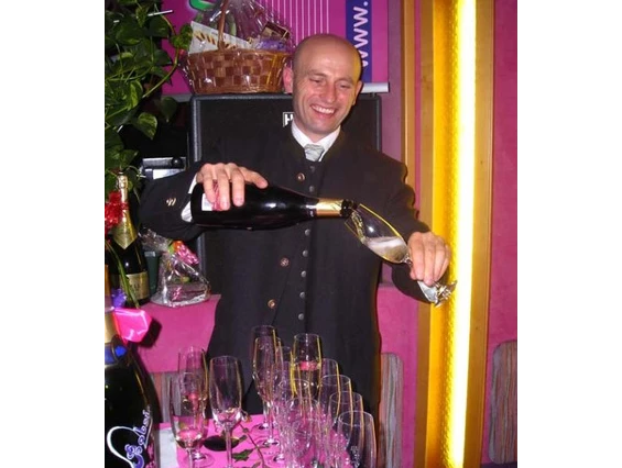 Unternehmen: weinkistl georg fürstauer