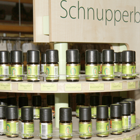 Unternehmen: Volles Sortiment: 100% naurreine ätherische Öle der Firma Primavera - Steinbichler Mineralien Schmuck Duft und Klang