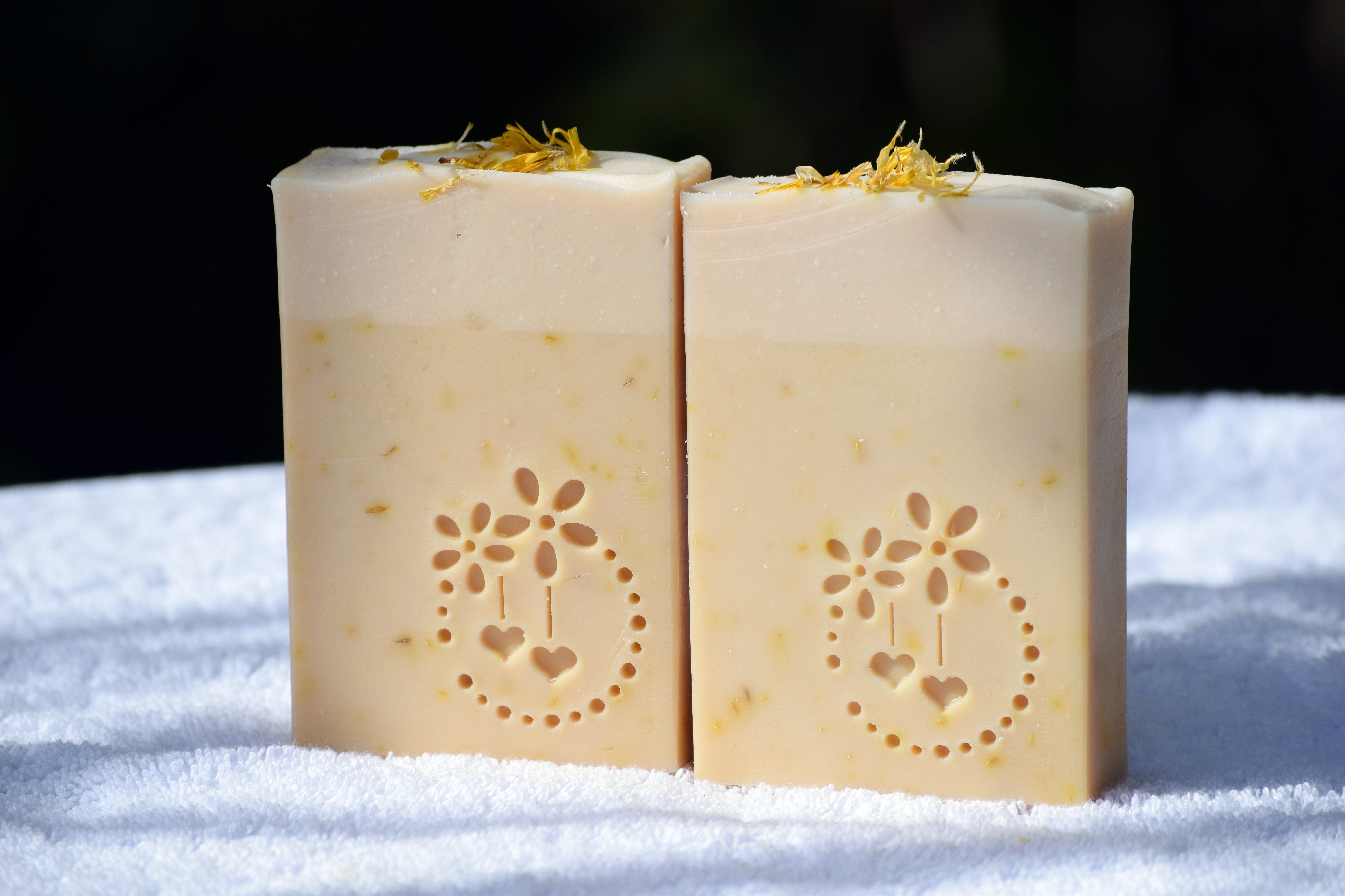 LiSavon e.U.   Produkt-Beispiele Ringelblumenseife