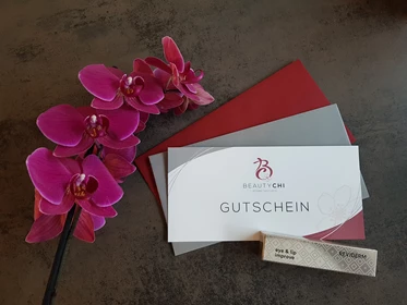 Unternehmen: Gutscheine

Schenken Sie Entspannung und Freude mit den Gutscheinen von BEAUTYCHI!
​
Zum Geburtstag, als Dankeschön oder einfach um jemanden eine Freude zu bereiten - mit einem Gutschein von BEAUTYCHI liegen Sie garantiert richtig!

Der Betrag kann individuell gewählt werden und mit den farblich abgestimmten Umschlägen können Sie die Gutscheine ohne zusätzliche Verpackung direkt verschenken. - BEAUTYCHI